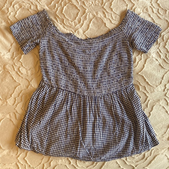 Navy & white top - Picture 1 of 1